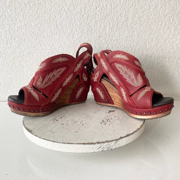 Lane Boots LEXINGTON Womens Red Wedges 9.5 Western Sandals Cowgirl Wooden Heels - Picture 7 of 11